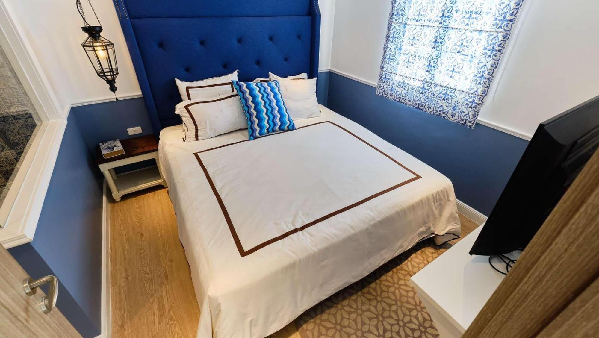 Seven Seas Cote De Azur Hotel Nacsomtien Kültér fotó